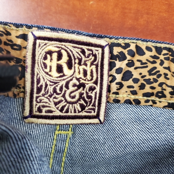 Rich &  Skinny Jean - Picture 4 of 9